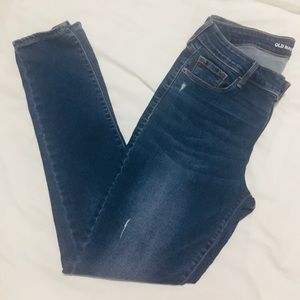 Old Navy Mid-Rise Distressed Rockstar Size 10 Long